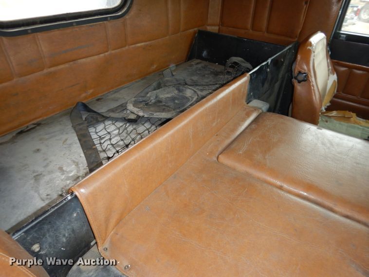 image for item DG5860 1990 Freightliner COE semi truck