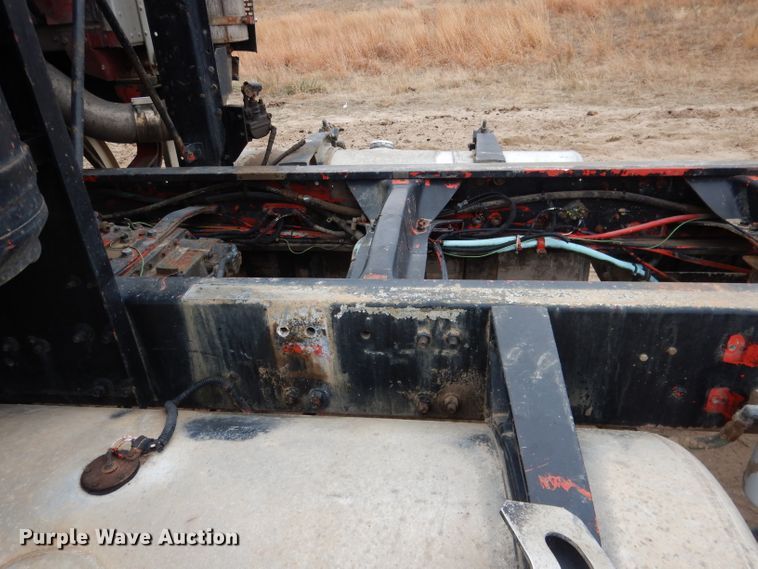 image for item DG5860 1990 Freightliner COE semi truck