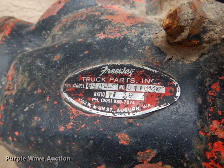 image for item DG5860 1990 Freightliner COE semi truck