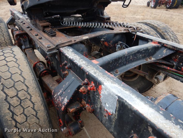 image for item DG5860 1990 Freightliner COE semi truck