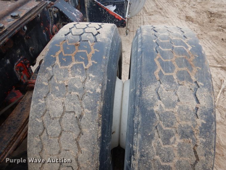 image for item DG5860 1990 Freightliner COE semi truck