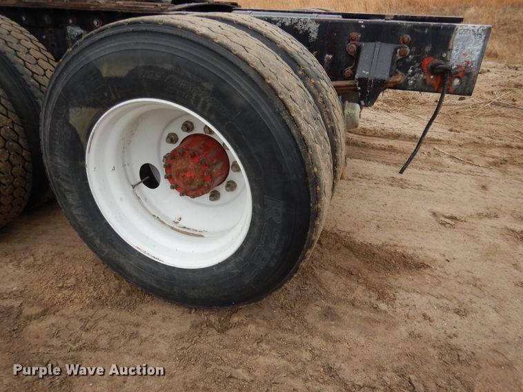 image for item DG5860 1990 Freightliner COE semi truck