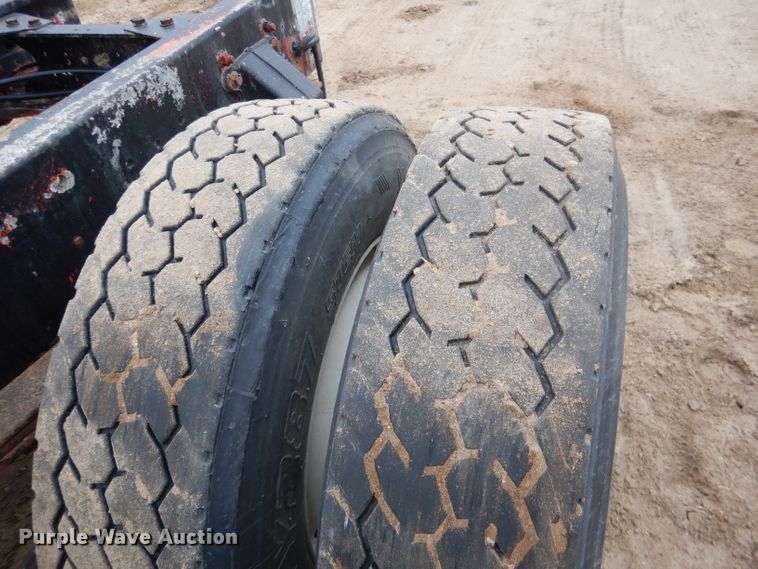 image for item DG5860 1990 Freightliner COE semi truck