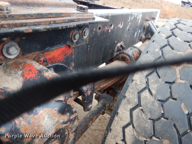 image for item DG5860 1990 Freightliner COE semi truck