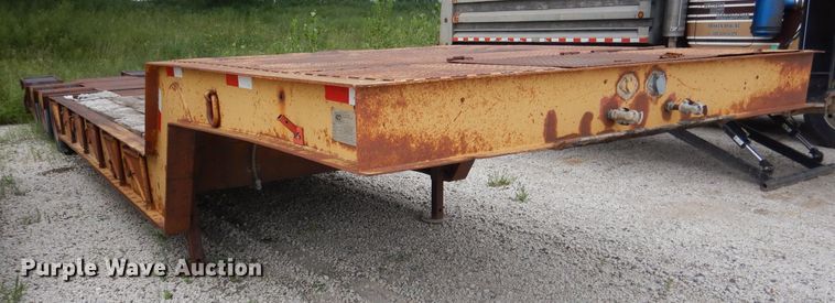 image for item DG5871 1977 Heavy Haul HS35 drop deck equipment trailer