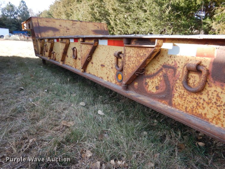 image for item DG5871 1977 Heavy Haul HS35 drop deck equipment trailer