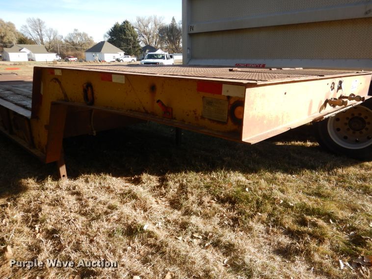 image for item DG5871 1977 Heavy Haul HS35 drop deck equipment trailer