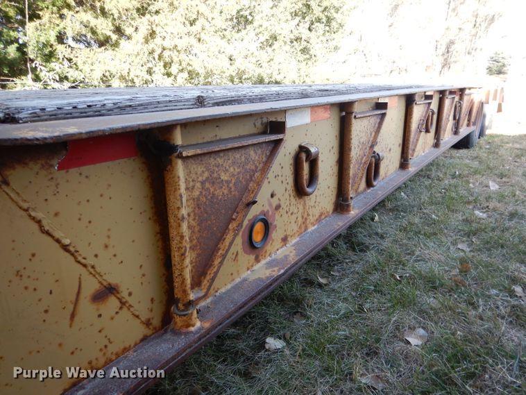 image for item DG5871 1977 Heavy Haul HS35 drop deck equipment trailer