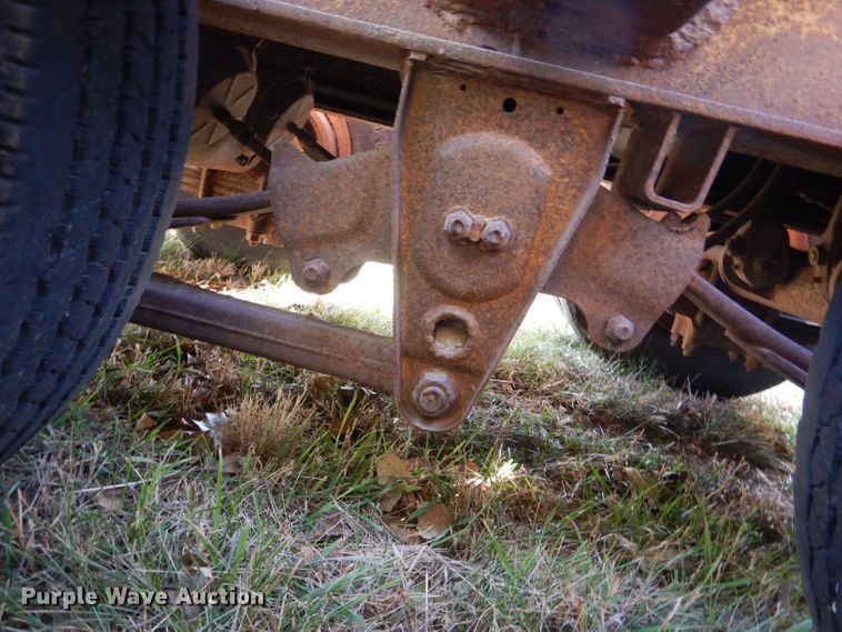 image for item DG5871 1977 Heavy Haul HS35 drop deck equipment trailer