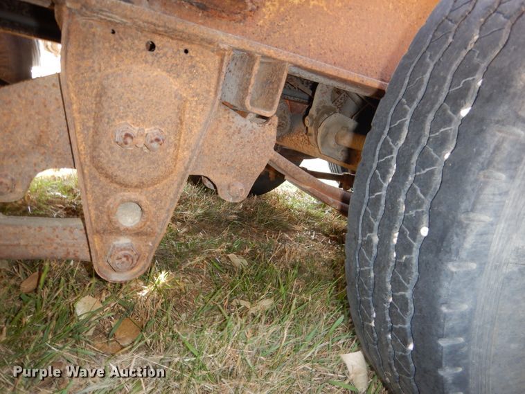 image for item DG5871 1977 Heavy Haul HS35 drop deck equipment trailer