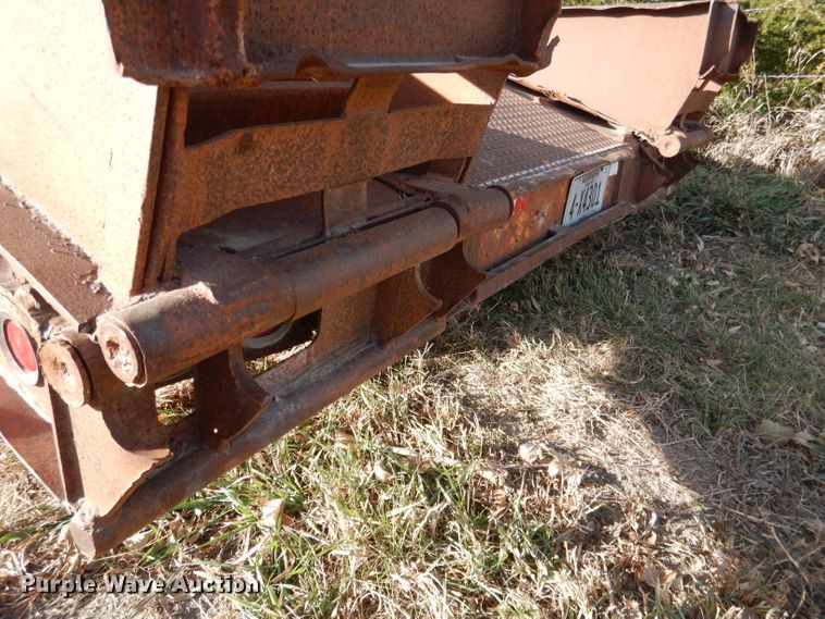 image for item DG5871 1977 Heavy Haul HS35 drop deck equipment trailer