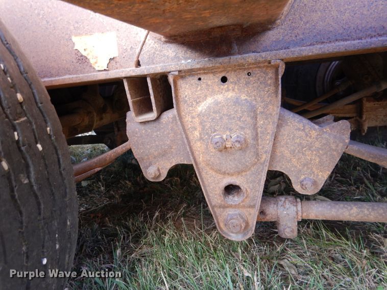 image for item DG5871 1977 Heavy Haul HS35 drop deck equipment trailer