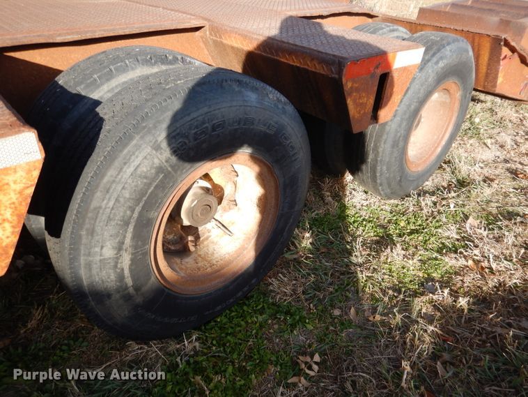 image for item DG5871 1977 Heavy Haul HS35 drop deck equipment trailer