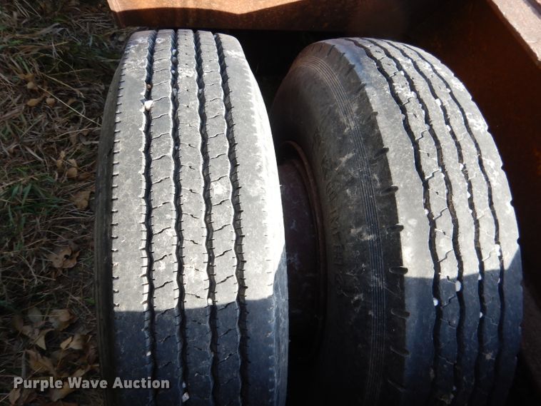 image for item DG5871 1977 Heavy Haul HS35 drop deck equipment trailer