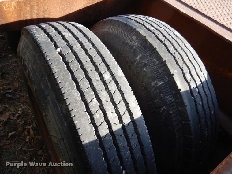 image for item DG5871 1977 Heavy Haul HS35 drop deck equipment trailer