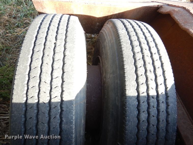 image for item DG5871 1977 Heavy Haul HS35 drop deck equipment trailer