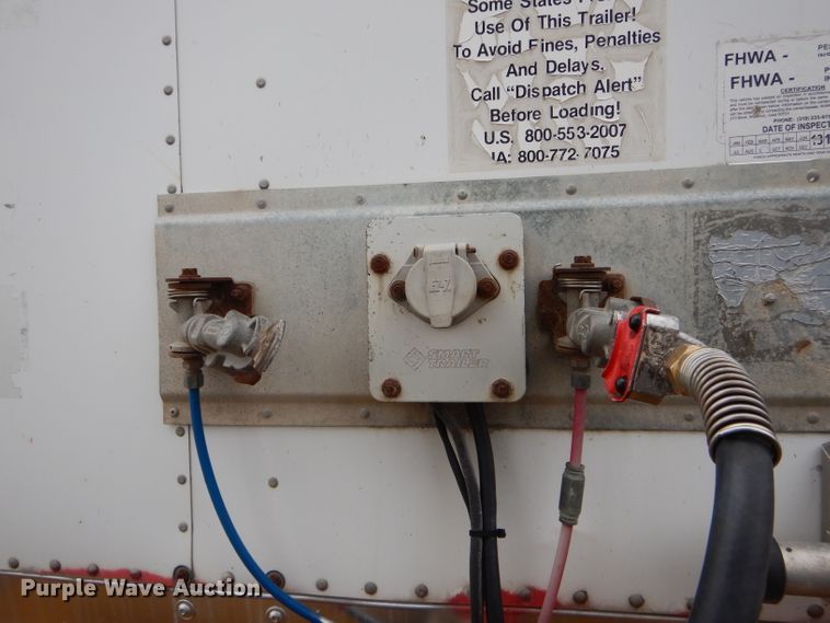 image for item DH6202 2005 Wabash dry van trailer