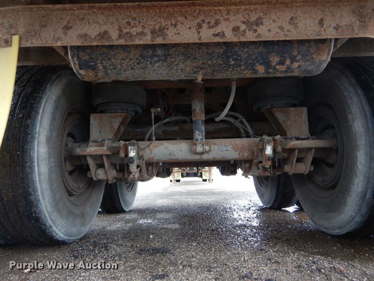 image for item DH6202 2005 Wabash dry van trailer