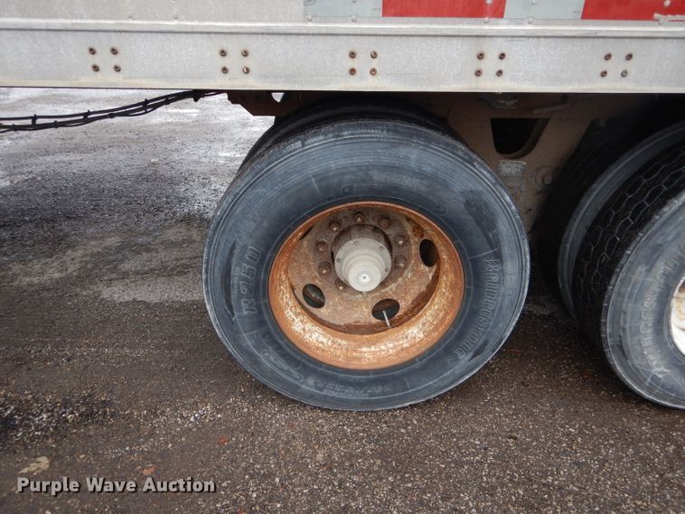 image for item DH6202 2005 Wabash dry van trailer