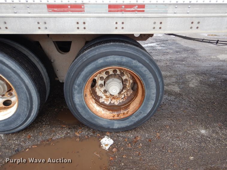 image for item DH6202 2005 Wabash dry van trailer