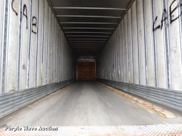 image for item DH6881 2005 Wabash dry van trailer
