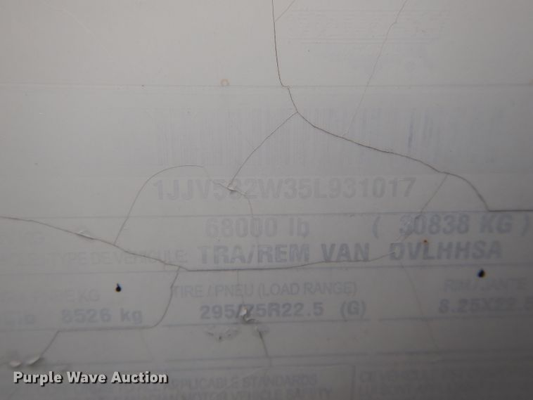 image for item DH6881 2005 Wabash dry van trailer