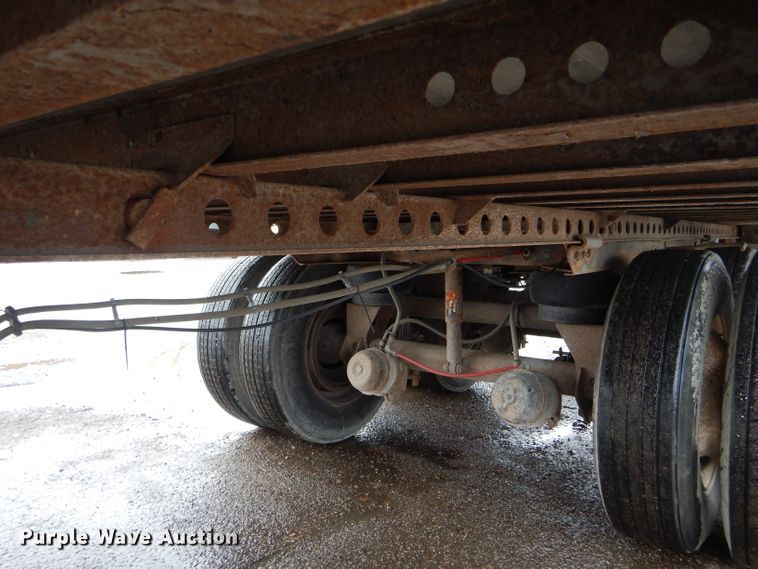 image for item DH6883 2005 Wabash dry van trailer