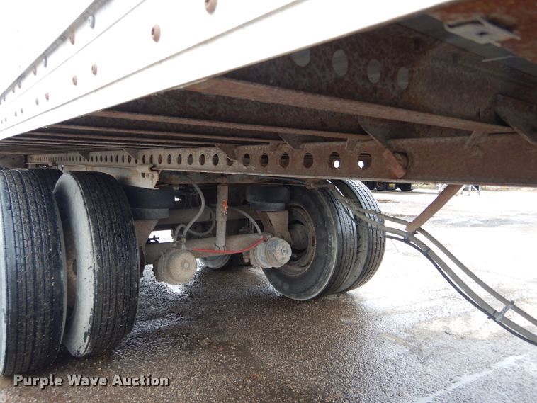 image for item DH6883 2005 Wabash dry van trailer