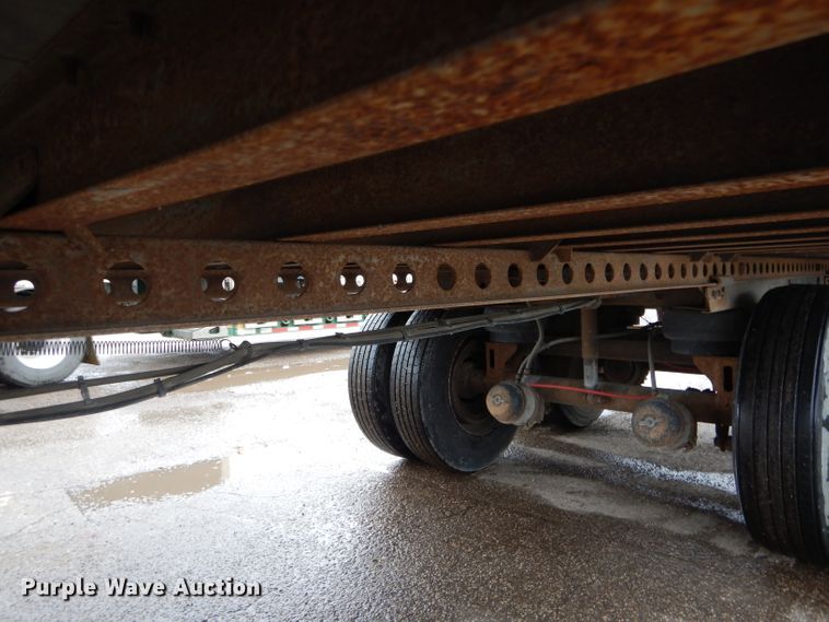 image for item DH6884 2005 Wabash dry van trailer