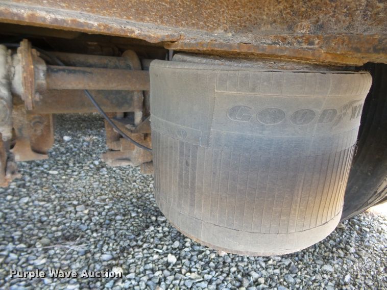 image for item DH7776 1999 Atoka lowboy equipment trailer