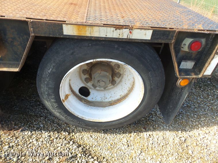 image for item DH7776 1999 Atoka lowboy equipment trailer