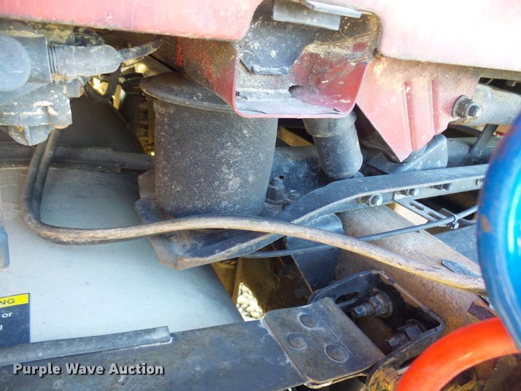 image for item DI0730 2003 Volvo VN semi truck