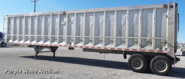 image for item DI0733 2008 East live bottom trailer