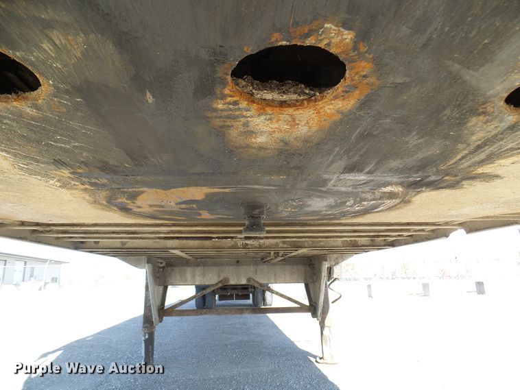 image for item DI0733 2008 East live bottom trailer