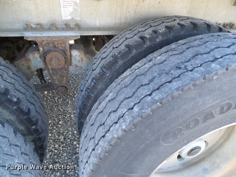 image for item DI0733 2008 East live bottom trailer