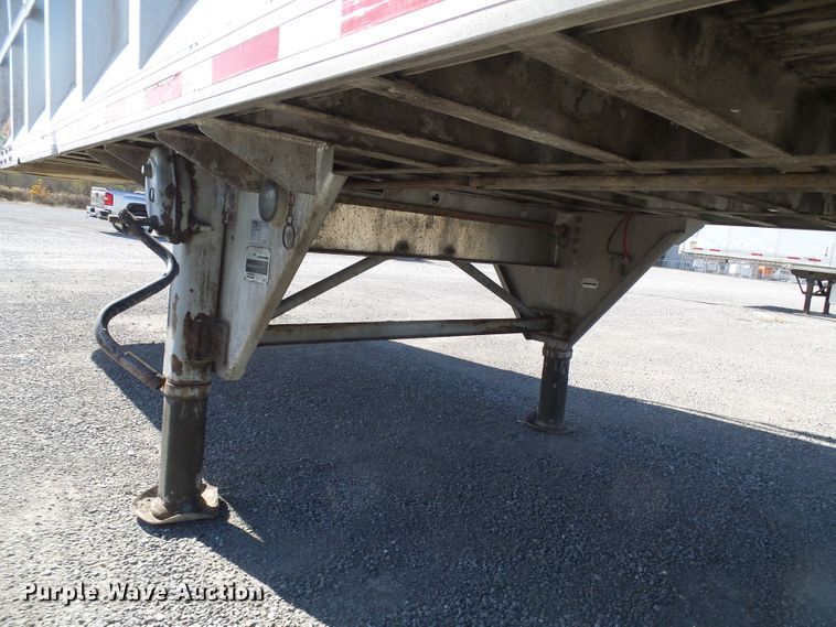 image for item DI0733 2008 East live bottom trailer