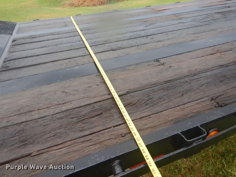 image for item DI2273 1997 Clark CDFBT-97 drop deck equipment trailer