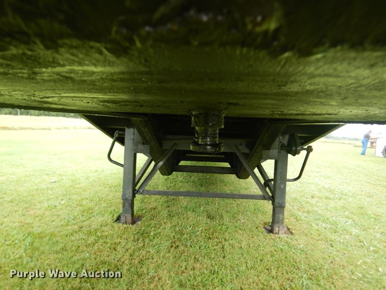 image for item DI2273 1997 Clark CDFBT-97 drop deck equipment trailer