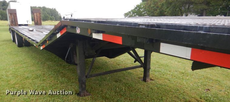 image for item DI2273 1997 Clark CDFBT-97 drop deck equipment trailer