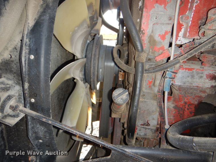 image for item DI2747 2007 Kenworth T600 semi truck