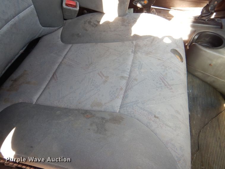 image for item DI2747 2007 Kenworth T600 semi truck