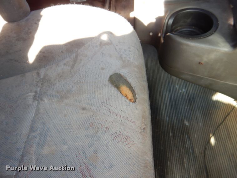 image for item DI2747 2007 Kenworth T600 semi truck