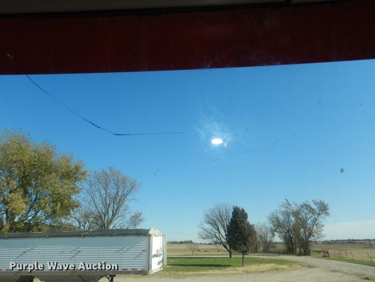 image for item DI2747 2007 Kenworth T600 semi truck