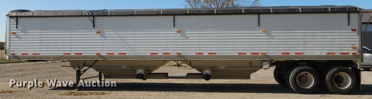 image for item DI2748 2007 Timpte Super Hopper double hopper bottom grain trailer