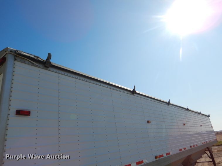 image for item DI2748 2007 Timpte Super Hopper double hopper bottom grain trailer