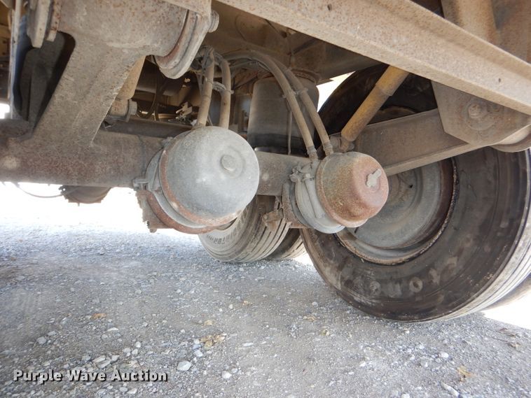 image for item DI2748 2007 Timpte Super Hopper double hopper bottom grain trailer