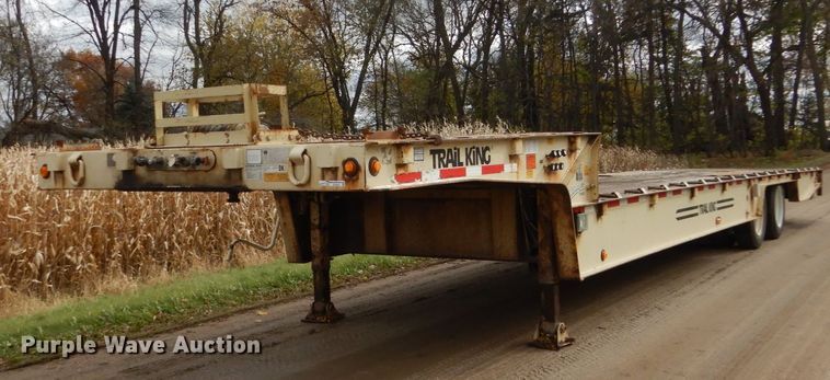 image for item EC9042 2008 Trail King TK70HT-432 drop deck equipment trailer