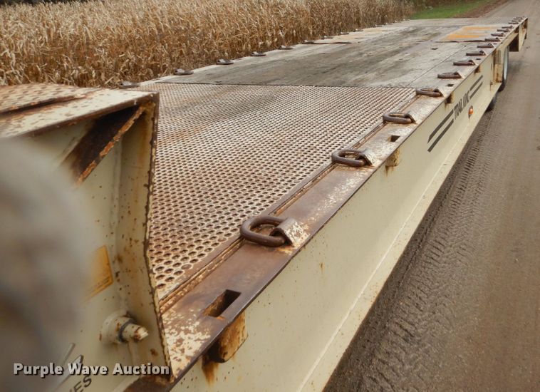 image for item EC9042 2008 Trail King TK70HT-432 drop deck equipment trailer