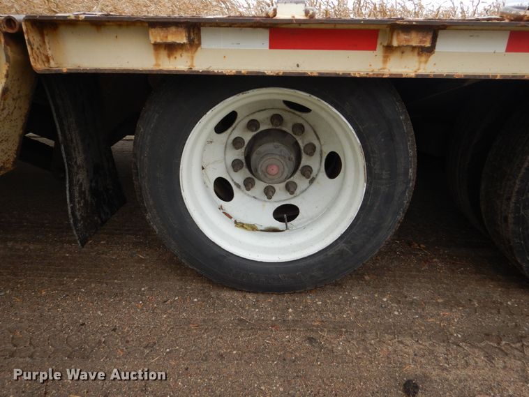 image for item EC9042 2008 Trail King TK70HT-432 drop deck equipment trailer