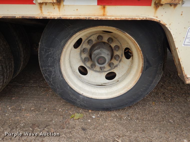 image for item EC9042 2008 Trail King TK70HT-432 drop deck equipment trailer